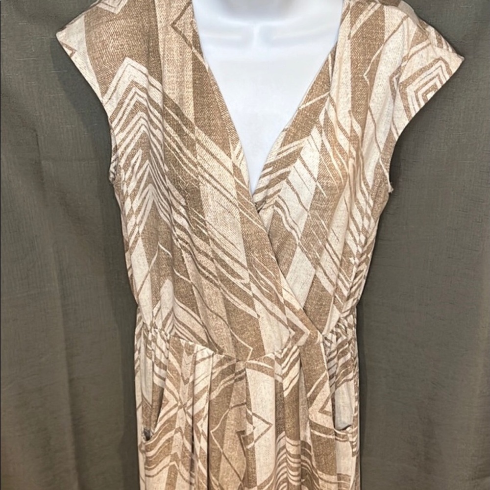 Tailored chevron stripe cap sleeve jumpsuit